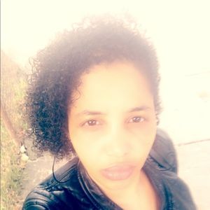 Meet your Posher, Jacira